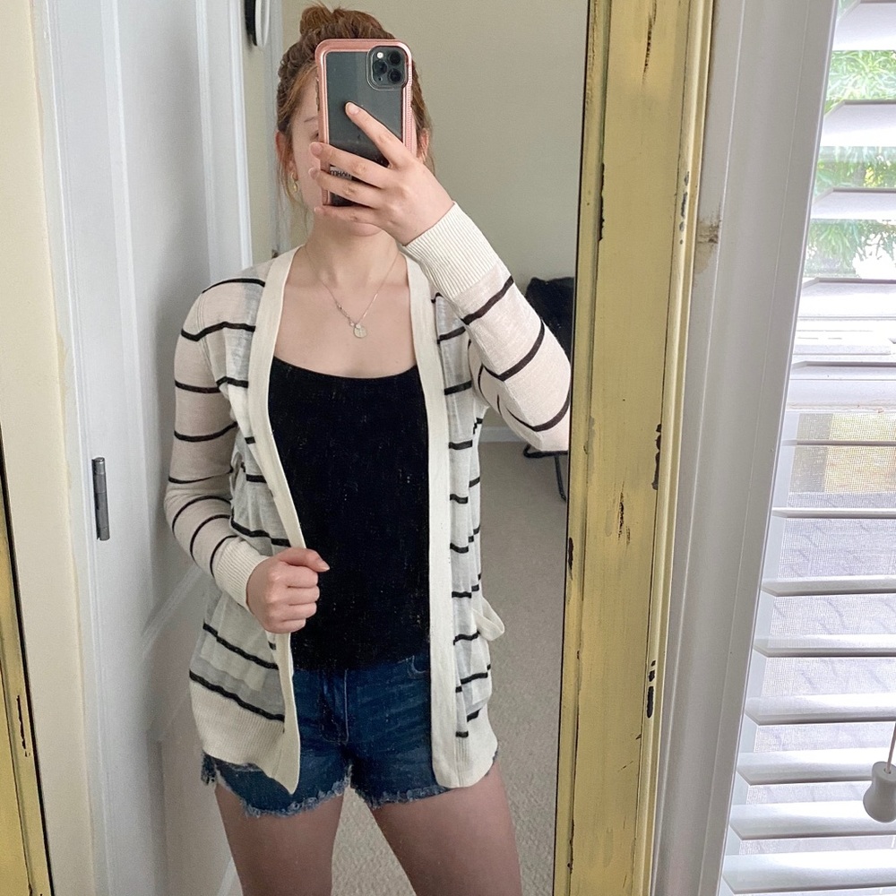 LOFT creme striped cardigan ✨